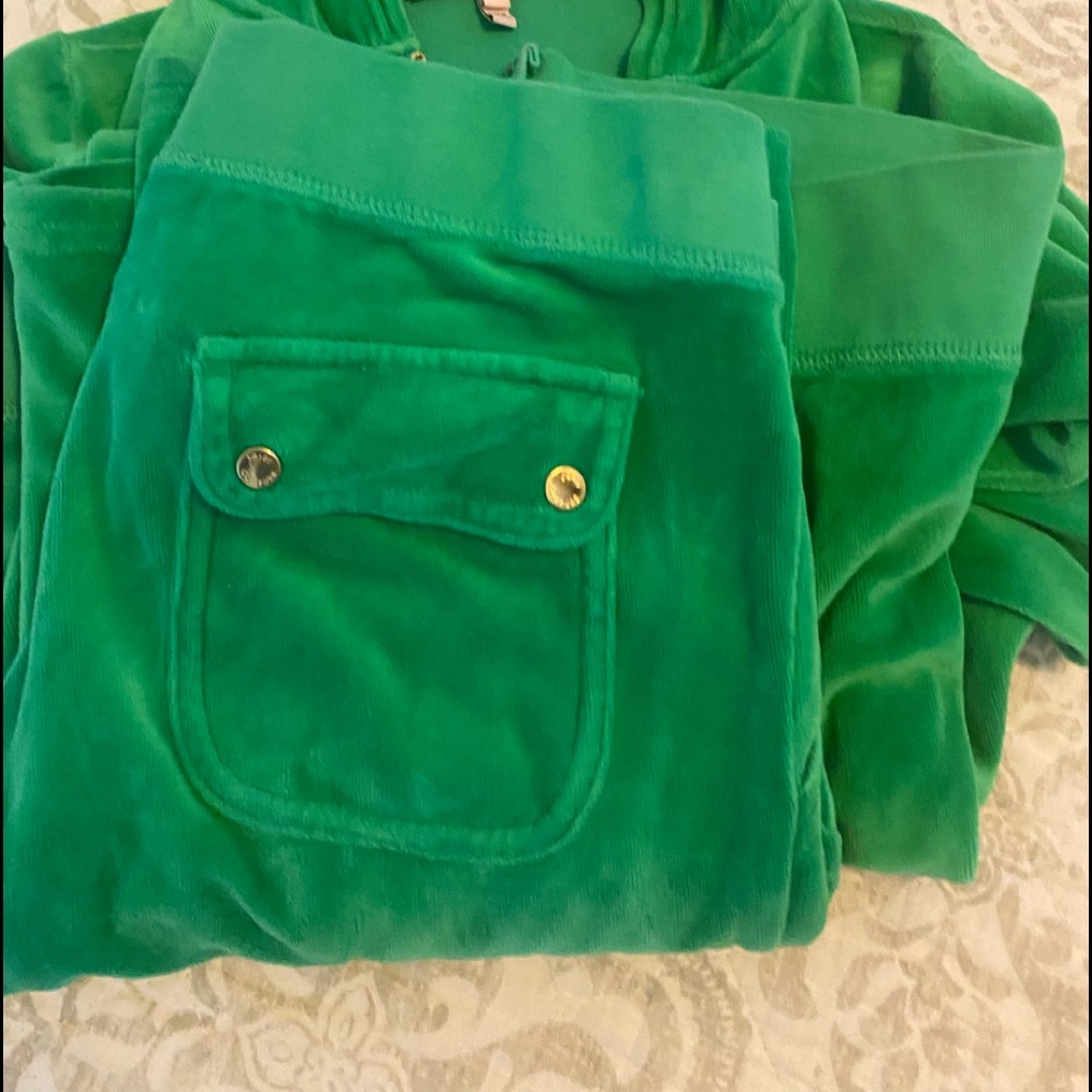 Juicy couture velour set